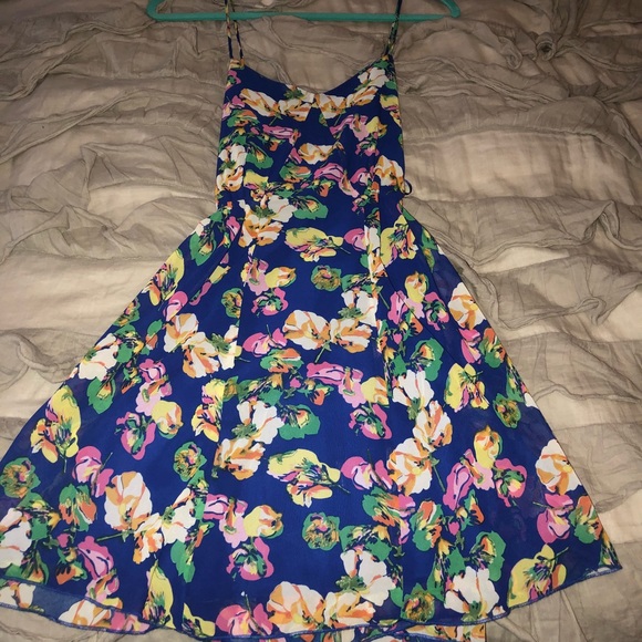 Floral dress - Picture 1 of 3